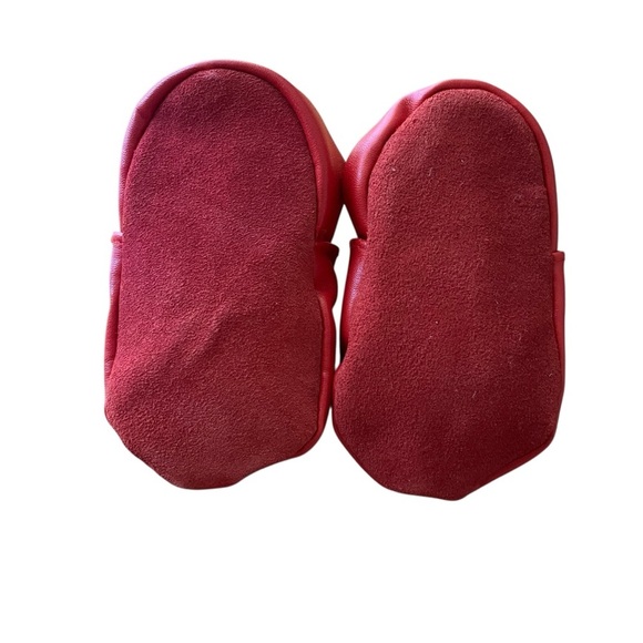 NHL Calgary Flames Baby Booties | Red Faux Leather Slip-On 12–18 Months NWT - Picture 4 of 7